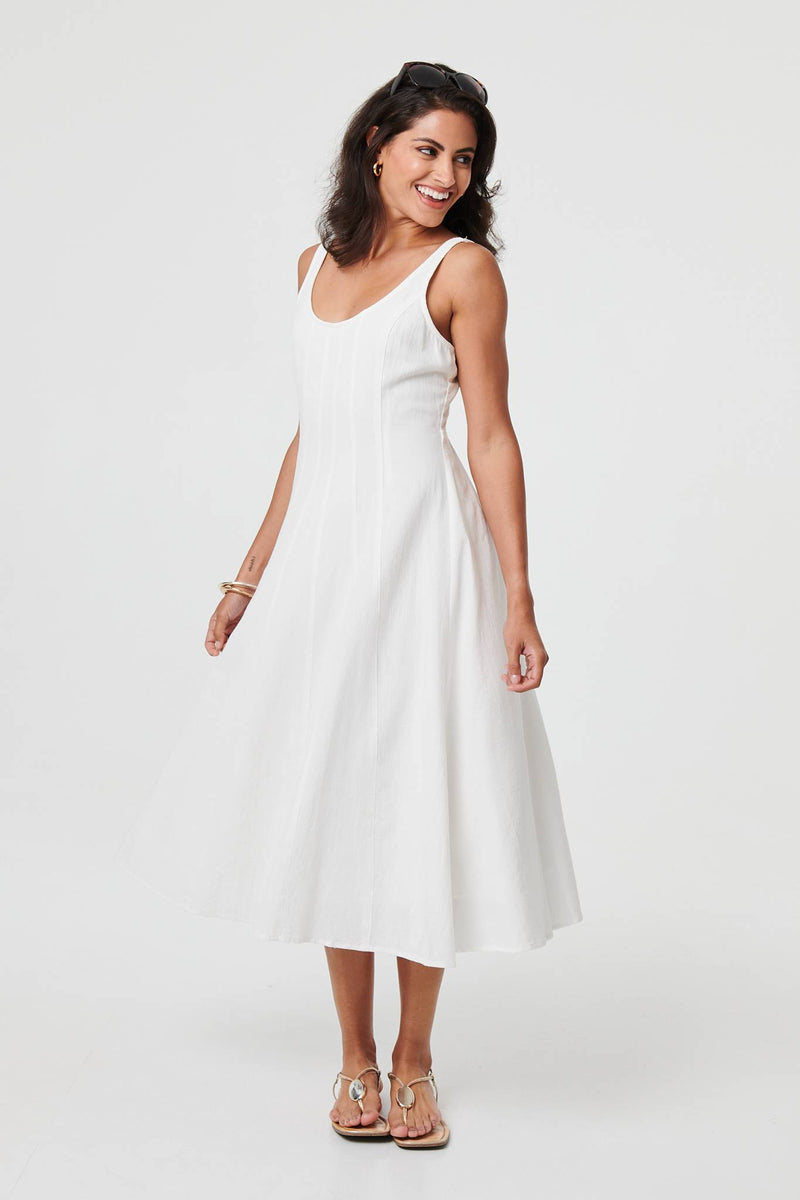 Sleeveless A-Line Scoop Neck Midi Dress