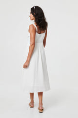 Sleeveless A-Line Scoop Neck Midi Dress
